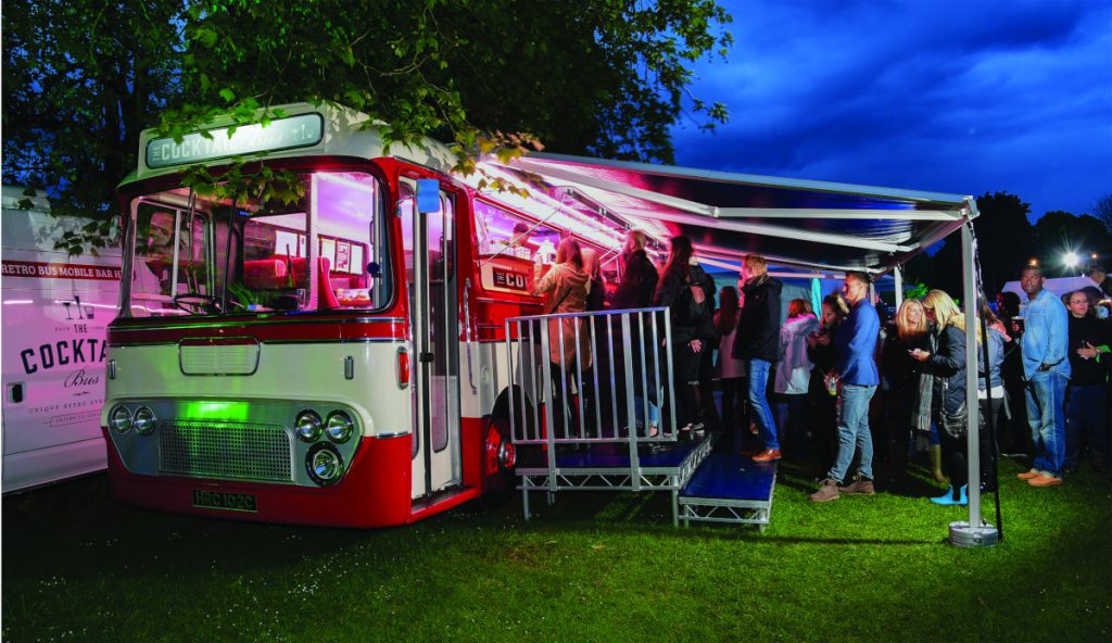 Cocktail bus at night